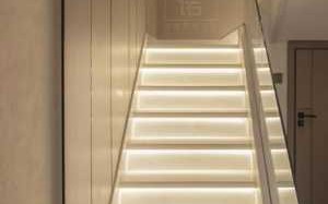 楼梯装灯带怎样设计 led楼梯灯带安装