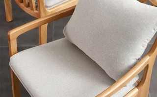 靠垫椅属于什么材质的