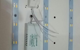 led正反接都亮