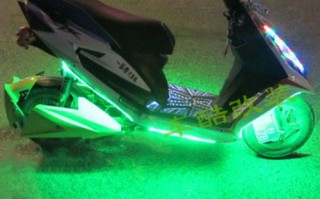  摩托加装led灯条「摩托车加装灯光」