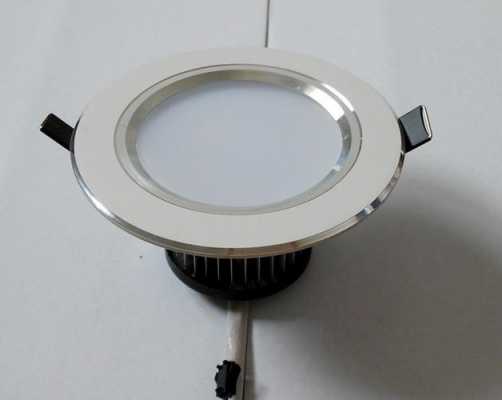 杭州led灯具生产厂家-杭州led灯桶推荐-第1张图片-DAWOOD LED频闪灯