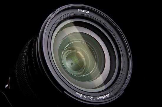 2470mm的镜头（2470mm镜头适合拍什么）-第3张图片-DAWOOD LED频闪灯