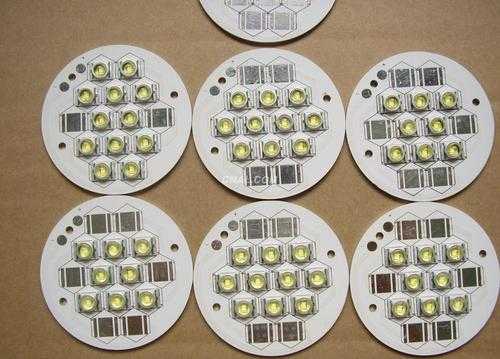 铝板和led灯焊接,led灯板用铝基板 -第2张图片-DAWOOD LED频闪灯
