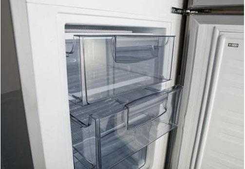  冰柜声音很大是为什么「冰柜声音太大是什么原因」-第1张图片-DAWOOD LED频闪灯