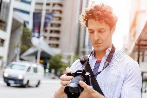 职业旅拍摄影师-职业摄影师旅游镜头-第2张图片-DAWOOD LED频闪灯