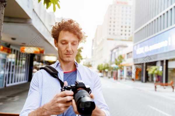 职业旅拍摄影师-职业摄影师旅游镜头-第3张图片-DAWOOD LED频闪灯