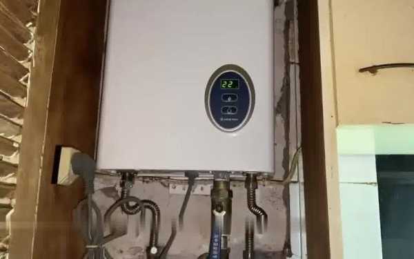  燃气热水器面板上显示EH是什么故障「燃气热水器eh故障解决方法」-第2张图片-DAWOOD LED频闪灯