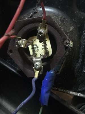 取暖器烧坏了怎么修-取暖器烧开关是什么原因-第1张图片-DAWOOD LED频闪灯
