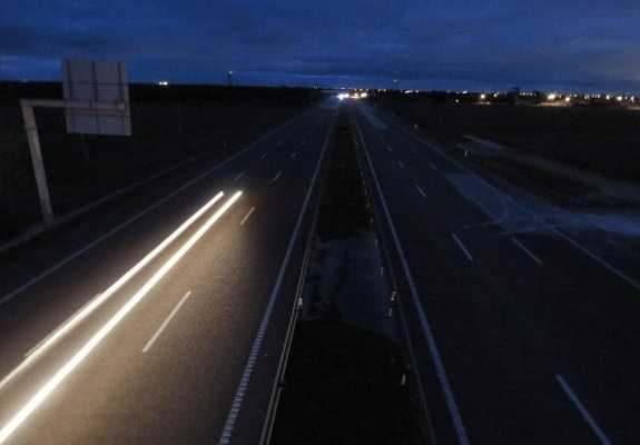高速公路晚上用灯-夜间上高速led灯-第3张图片-DAWOOD LED频闪灯