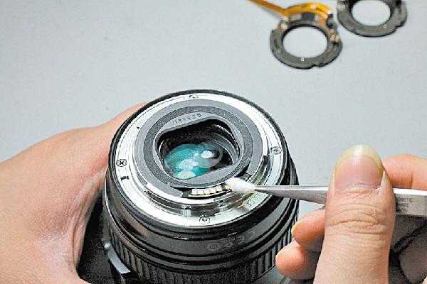 佳能镜头维修记录 佳能镜头报错需要维修多少-第3张图片-DAWOOD LED频闪灯