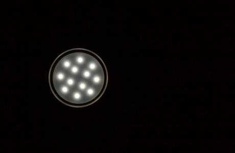 背光led灯-led背景灯昏暗-第1张图片-DAWOOD LED频闪灯