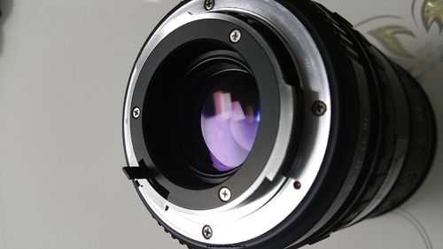  怎么样组装单反镜头「如何安装单反镜头」-第2张图片-DAWOOD LED频闪灯
