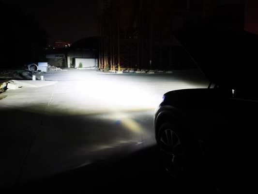  激光灯led大灯「激光大灯和led大灯哪个贵」-第1张图片-DAWOOD LED频闪灯
