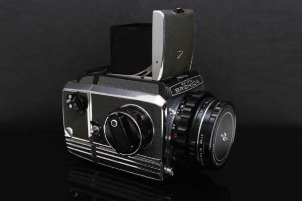胶片相机的镜头（胶片相机的镜头能用在单反相机上吗?）-第3张图片-DAWOOD LED频闪灯