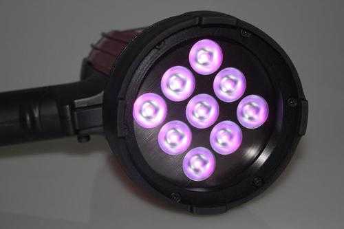 紫色贴片led灯亮度（led灯变紫色）-第1张图片-DAWOOD LED频闪灯