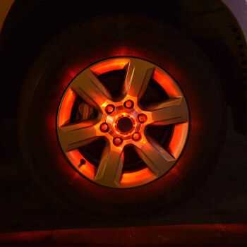 轮红轮毂LED灯（汽车轮毂灯交警查吗）-第2张图片-DAWOOD LED频闪灯