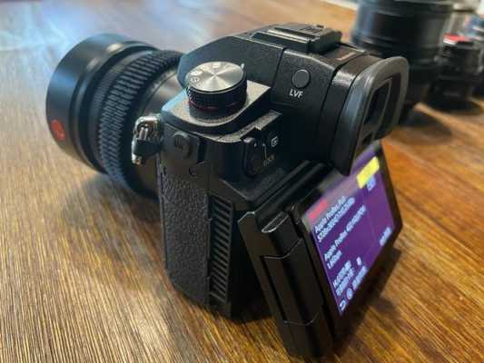 gh4怎么用佳能镜头_gh4能用尼康镜头吗-第3张图片-DAWOOD LED频闪灯