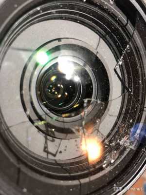  相机镜头变化「相机镜头变模糊了怎么办」-第2张图片-DAWOOD LED频闪灯