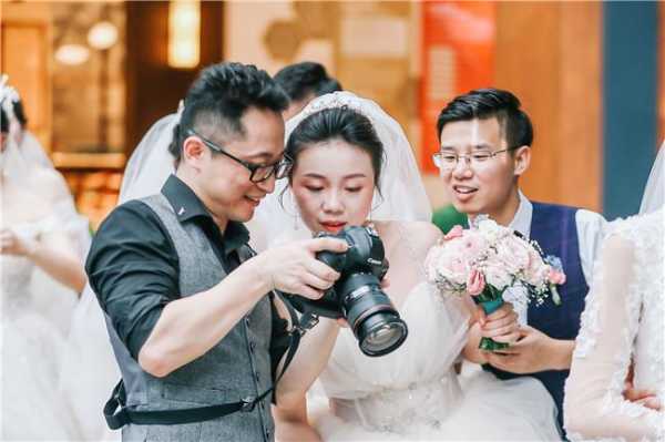 婚宴拍摄摄影师技巧 拍摄婚宴用什么镜头-第1张图片-DAWOOD LED频闪灯