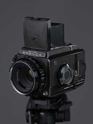 勃朗尼卡相机选择 勃朗尼卡微距镜头-第2张图片-DAWOOD LED频闪灯